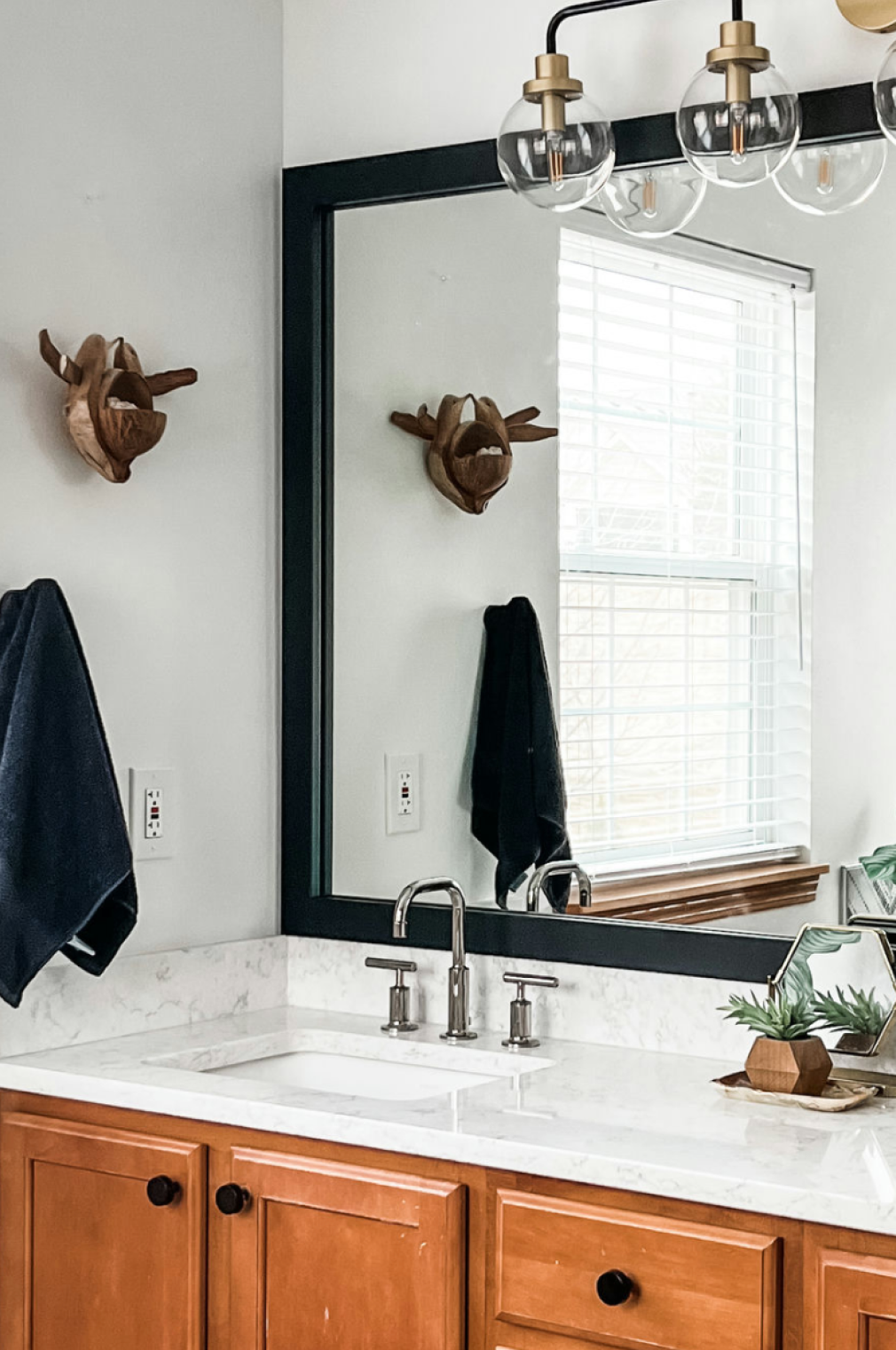 Benefits of Using MirrorMate Frames in Your Bathroom Design