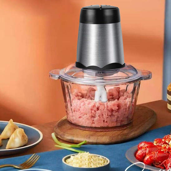 Ce que j’ai aimé (et les limites) d’un hachoir à viande électrique en pratique